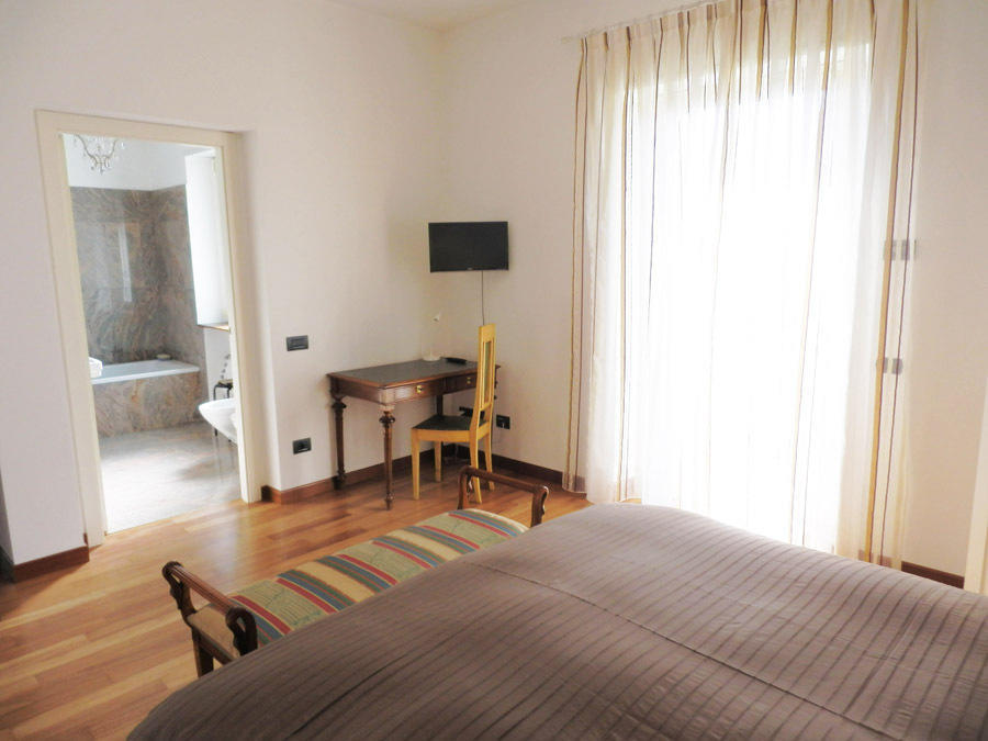 Castronno Villa Emilia الغرفة الصورة
